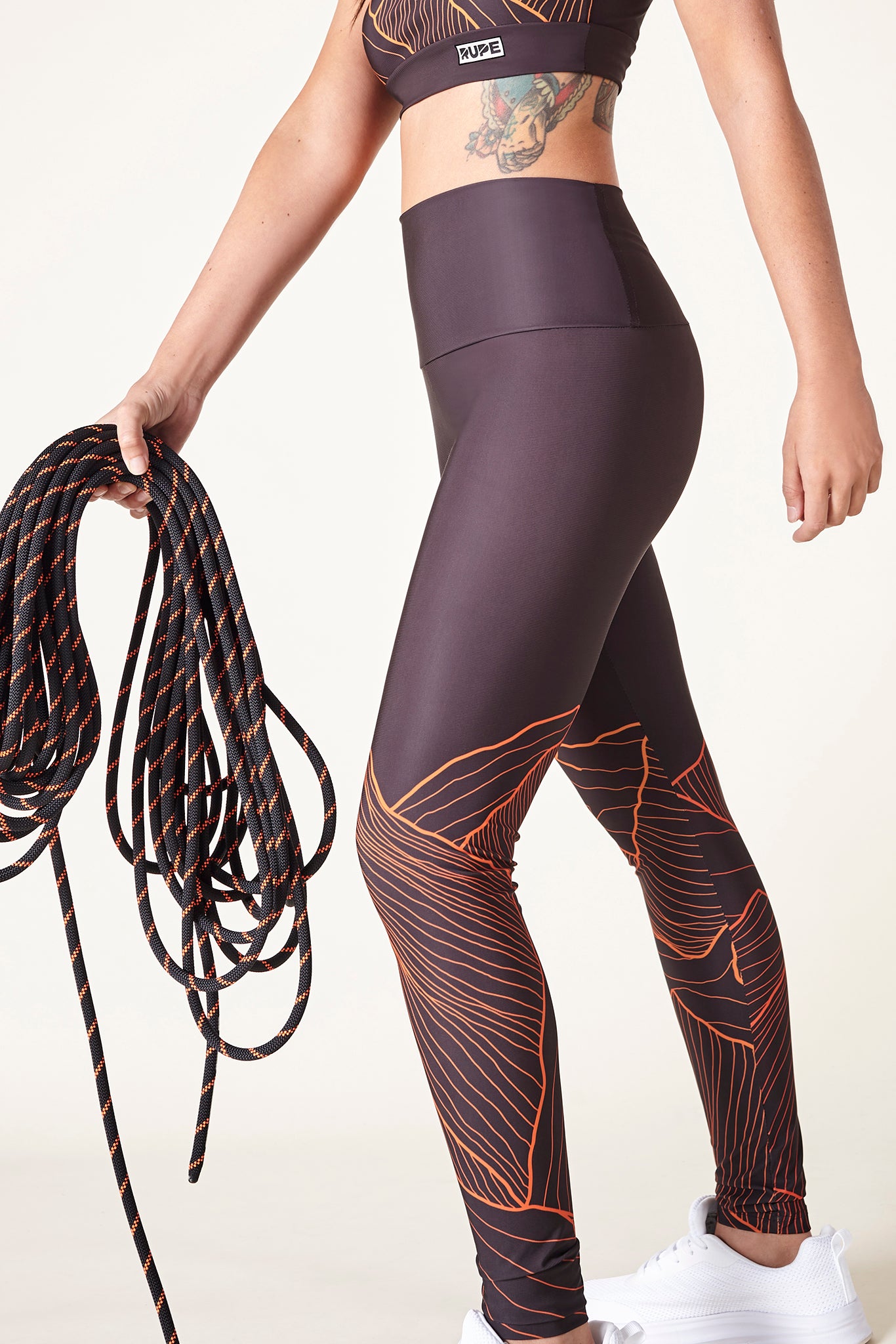 Legging technique femme - motif montagne noir