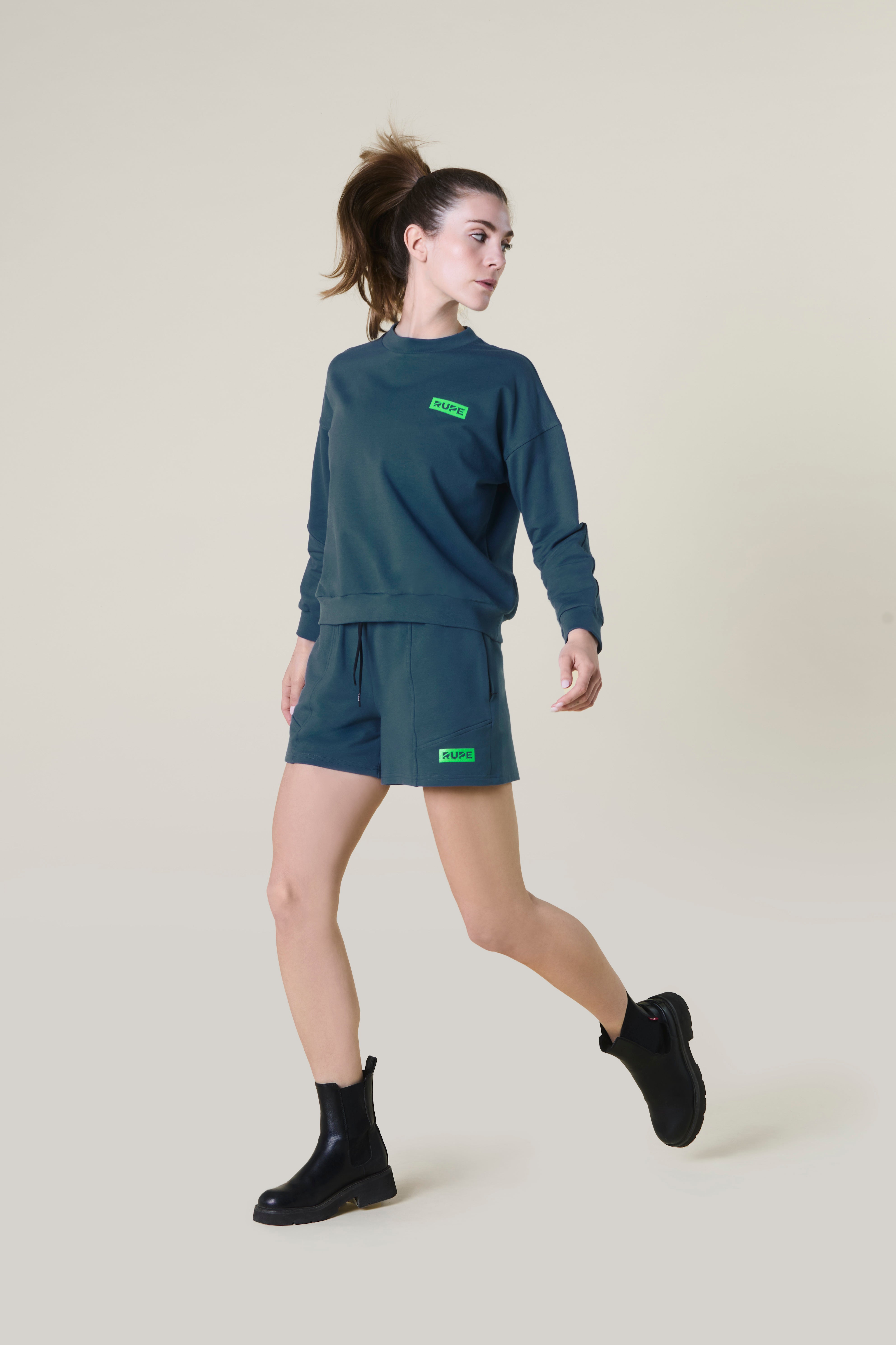 Women's Lightweight Sweatshirt + Sports Shorts Set – Cumbre Collection