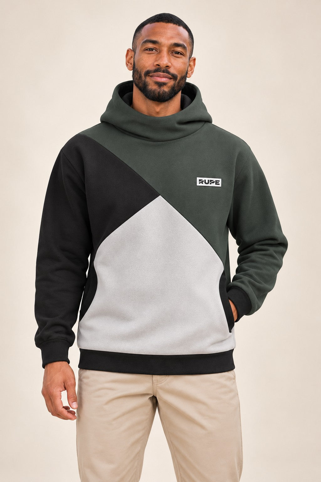 Felpa con cappuccio DIHEDRAL Tuareg a 3 colori indossata da uomo - fronte - Rupe Clothing