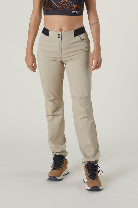 Pantalon d'escalade ANDE - sable pour femme fait main